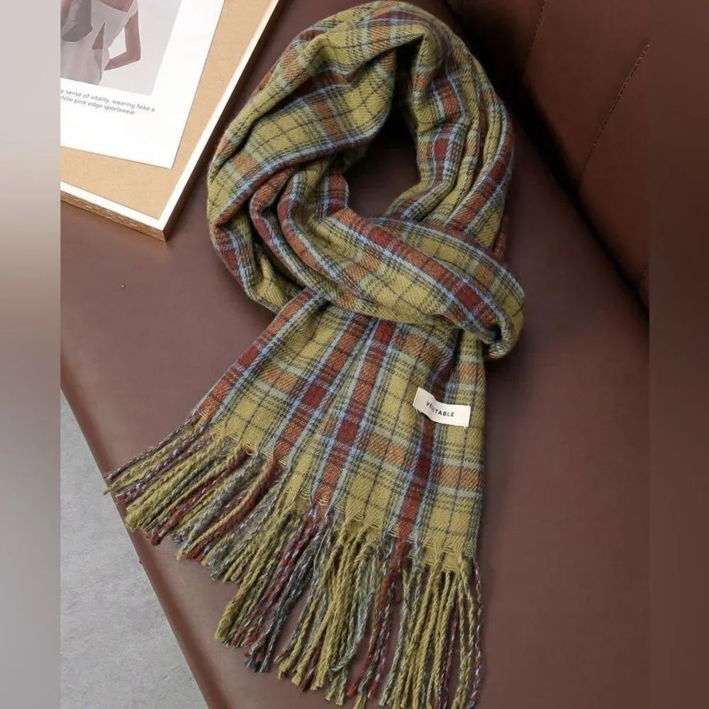 Plaid Scarf in Green and Brown